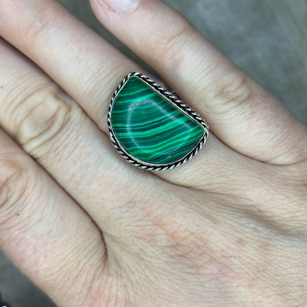 Elegant Green semi precious stone / Malachite stone Ring